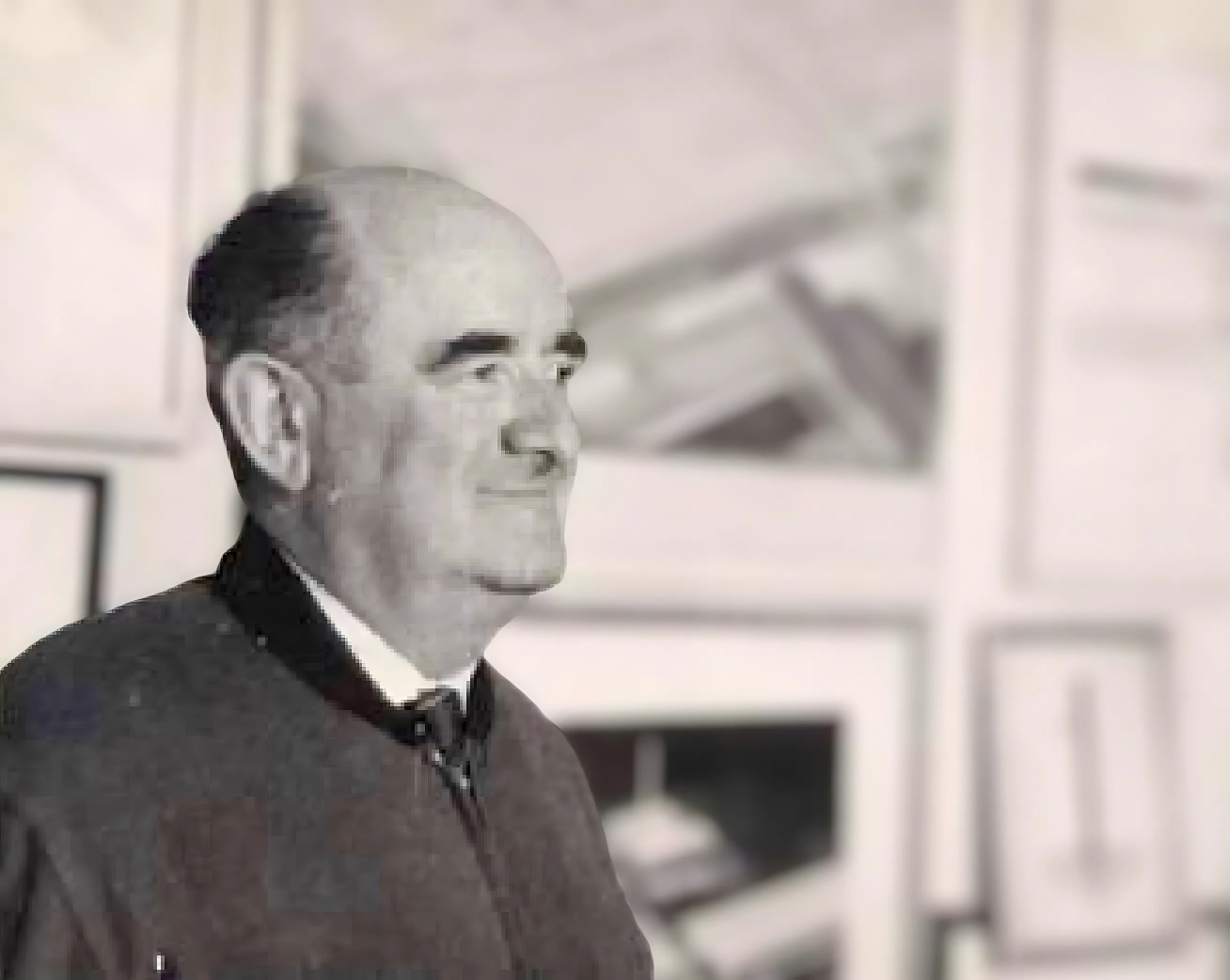 Lazar Khidekel portrait